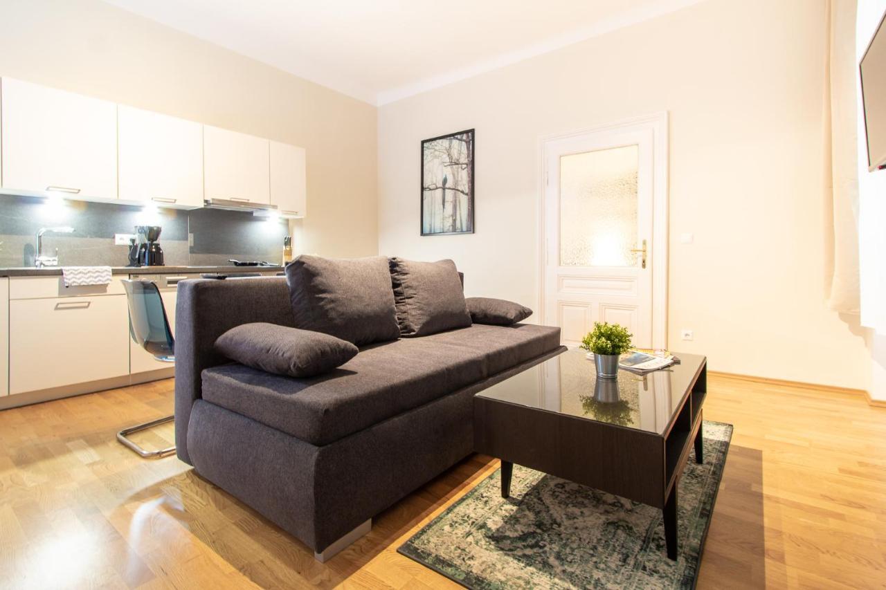 Apartment Lindengasse เวียนนา ภายนอก รูปภาพ