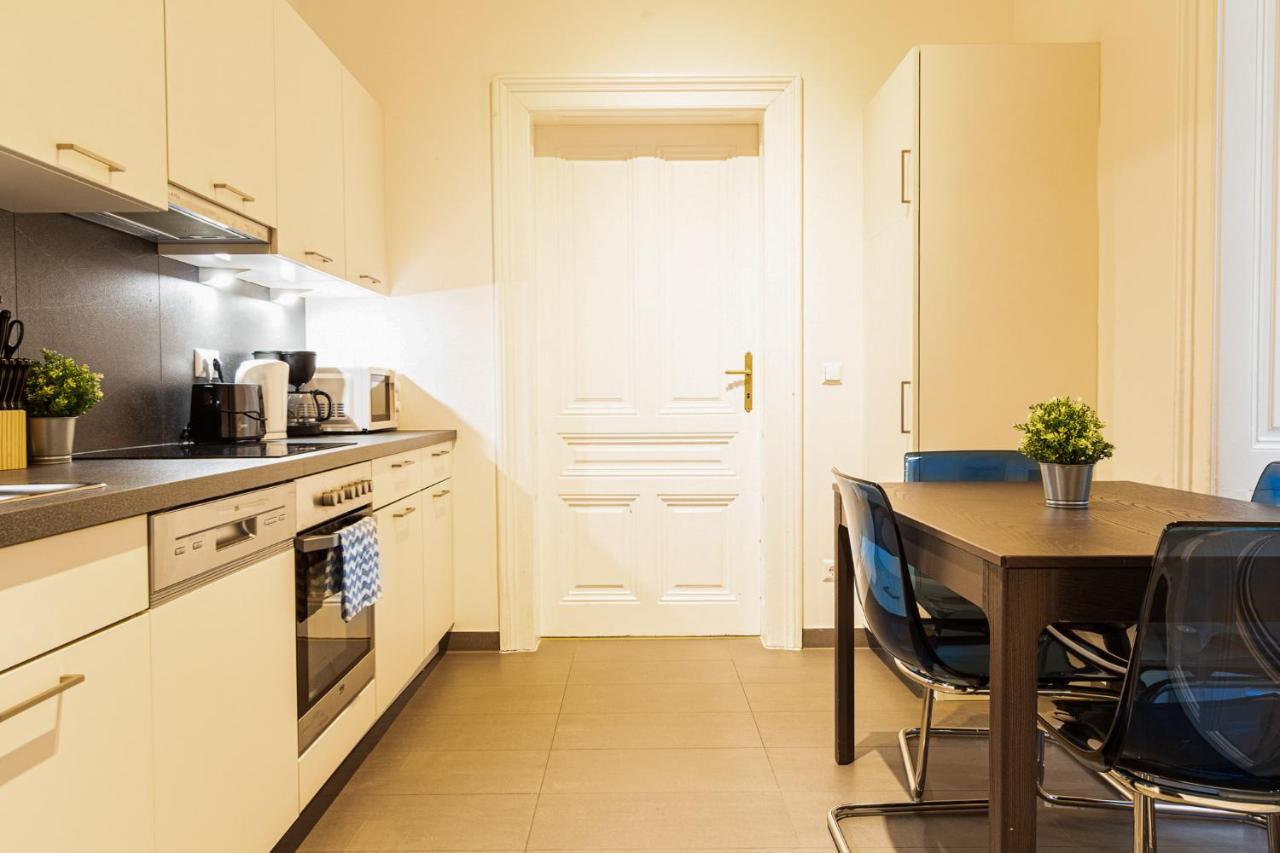 Apartment Lindengasse เวียนนา ภายนอก รูปภาพ